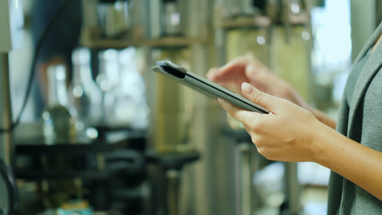 uso de tabletas en la planta embotelladora de vino