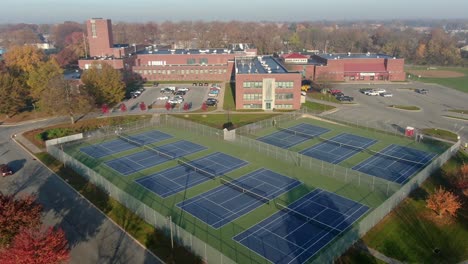 Tennis-courts-at-school,-university-college-campus