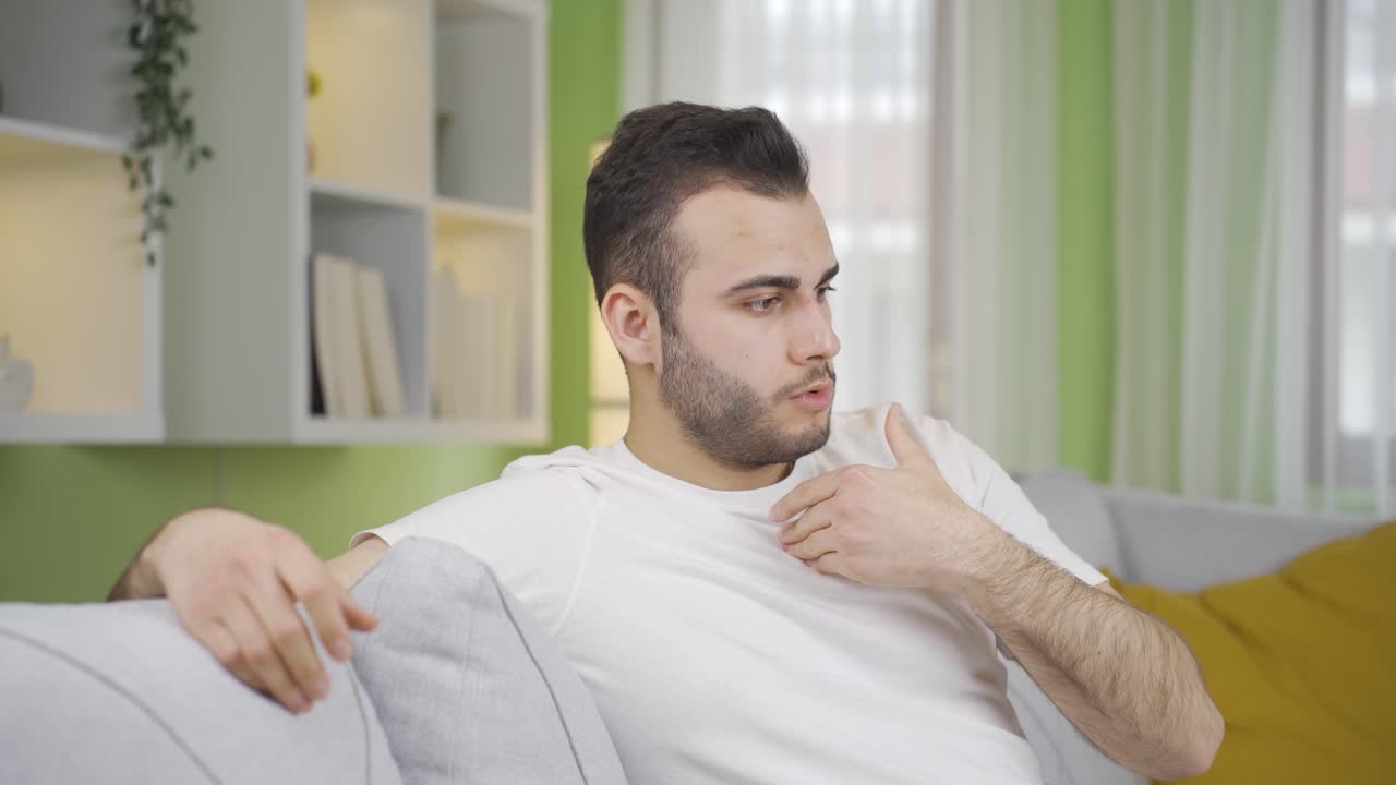 야심차고 결단력 있는 젊은이가 동기부여를 합니다.