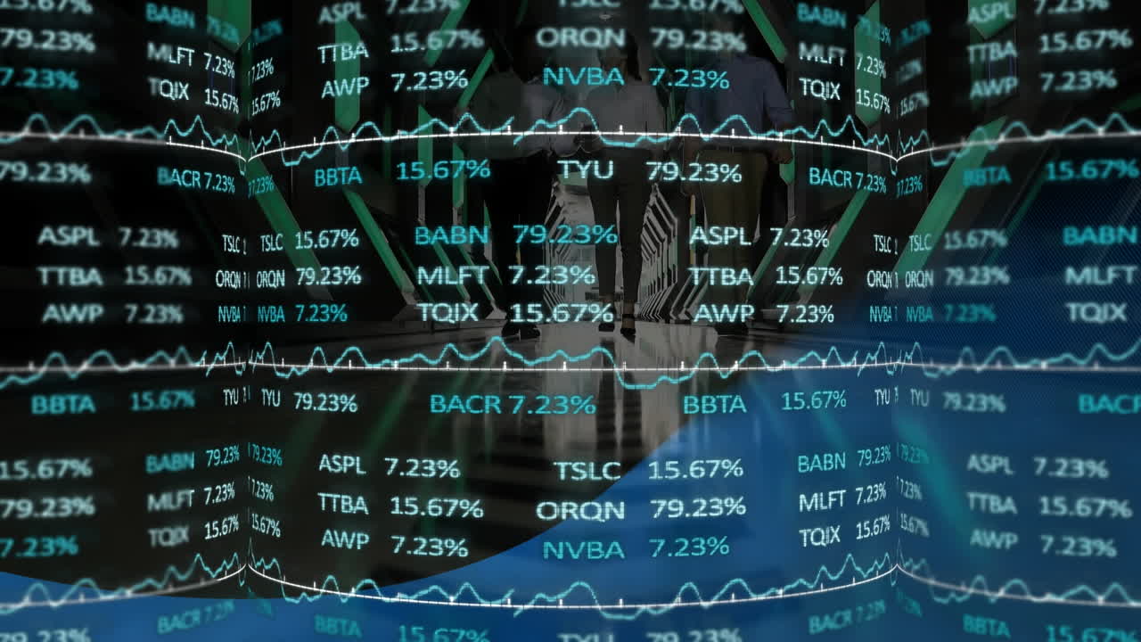 animación del procesamiento de datos financieros sobre personas de negocios caminando