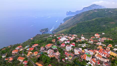 Settlements-On-The-Vegetated-Mountains-In-Amalfi-Coast-Overlooking-Mediterranean-Sea-In-Campania,-Italy