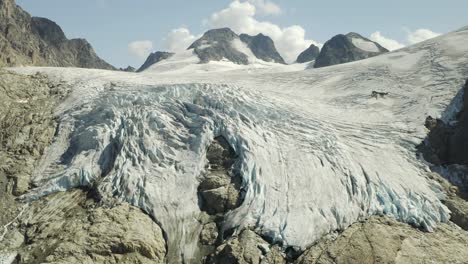 Aerial-view-of-Matier-Glacier-in-Joffre-lakes,-British-Columbia,-Canada-in-4K