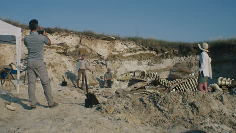 dinosaur fossil excavation