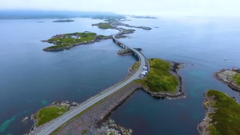 Luftaufnahmen-Der-Atlantikstraße-In-Norwegen