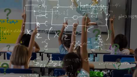 animación de fórmulas matemáticas sobre estudiantes y maestros