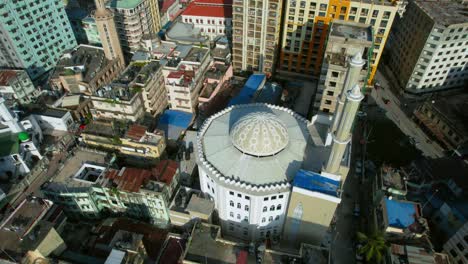 Aerial-view-of-al-Jumaa-mosque-in-Dar-es-salaam