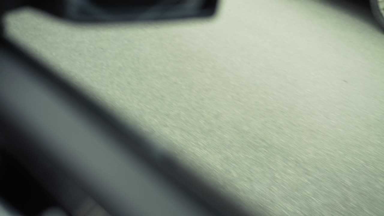 vista de la carretera desde la ventana del coche