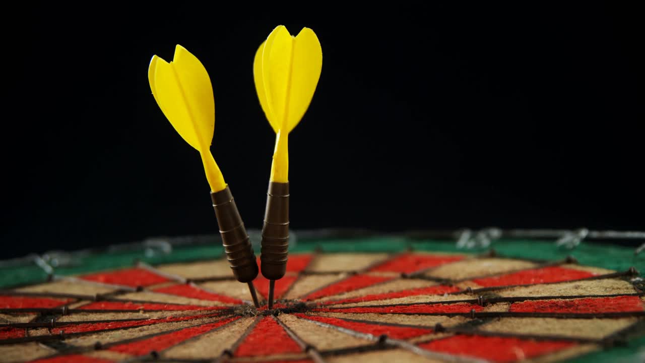 다르트 4k의 중앙에 있는 화살표