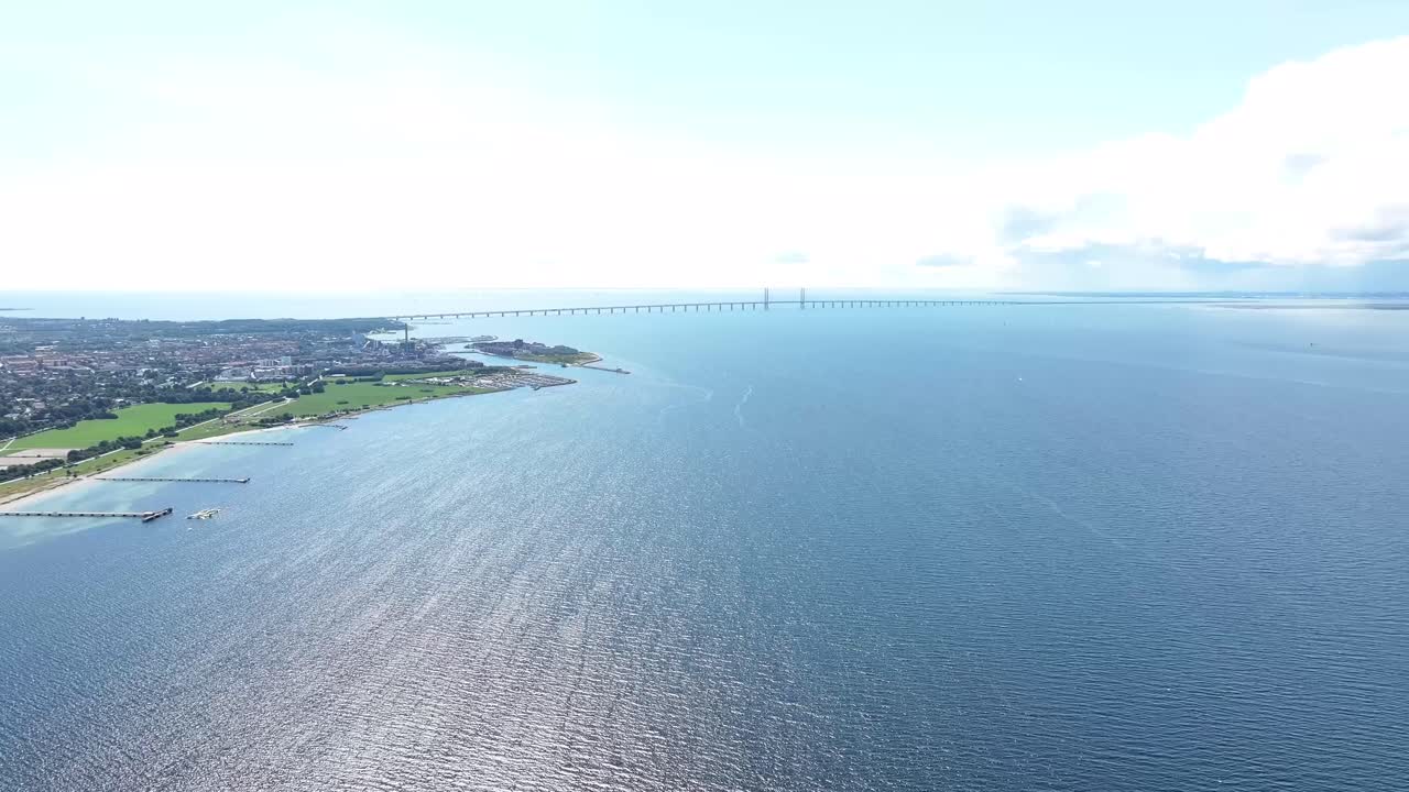 &Oslash;resund Bridge and tunnel between Sweden and Denmark