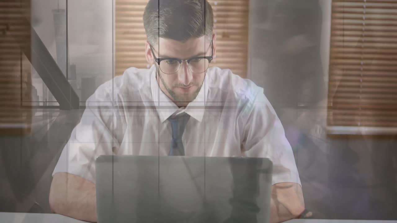animación de time-lapse con personas más de hombre de negocios caucásico con computadora portátil en la oficina