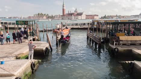 venice gondola 4k 12