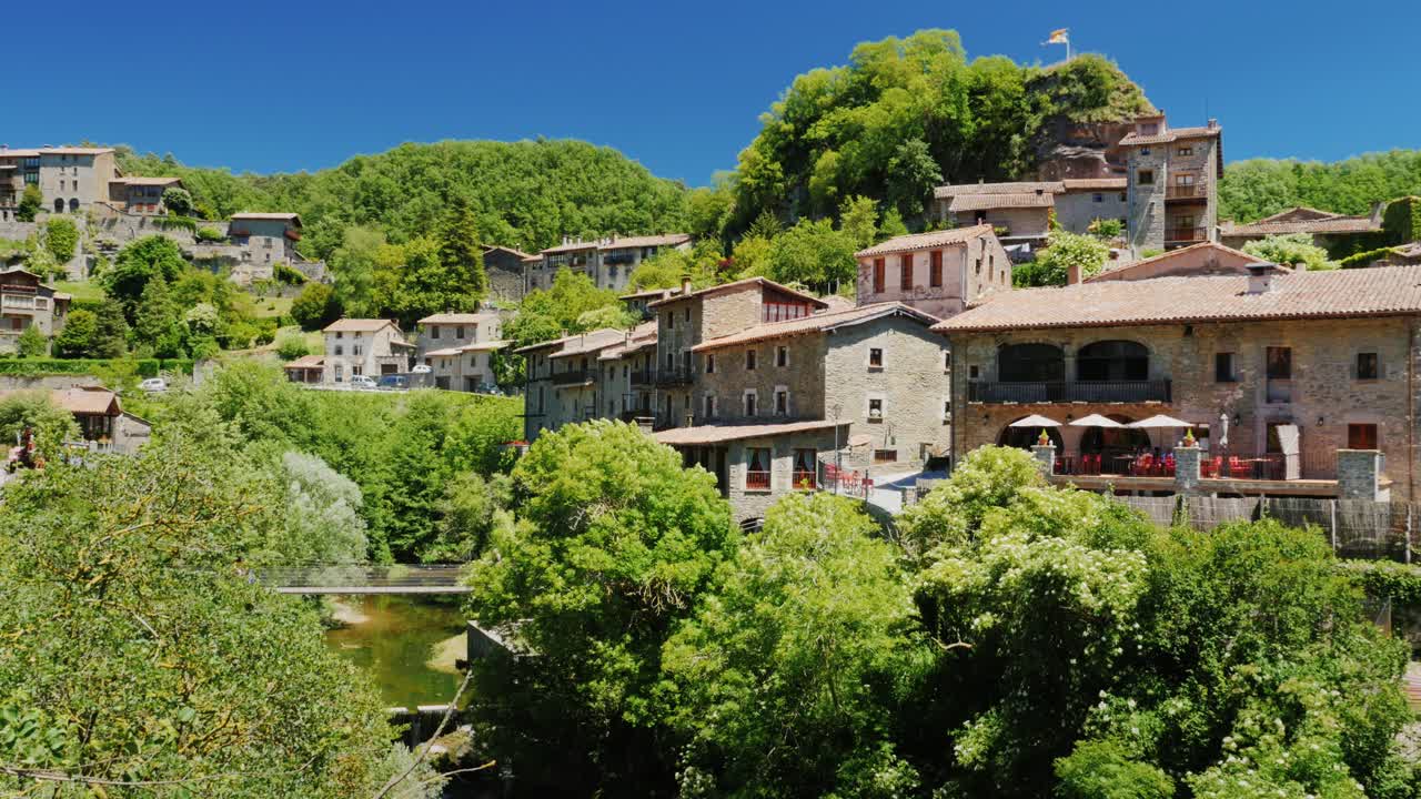 L'antico borgo di Rupit in Catalogna, Spagna