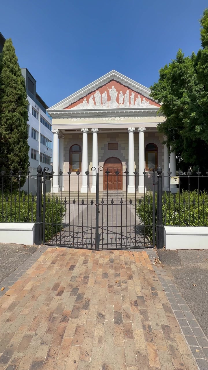 Histórico Hofmeyr Hall, originalmente construído para a Christelike Jongelingen Vereeniging (Associação Cristã de Jovens) em Stellenbosch, África do Sul