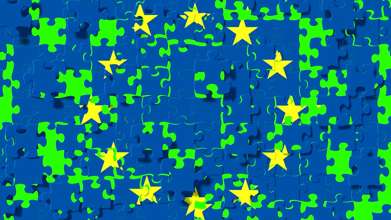 puzzle de la bandera azul de la unión europea con piezas de rompecabezas que caen sobre el fondo de la pantalla verde de la tecla de croma, voto por la salida de europa concepto