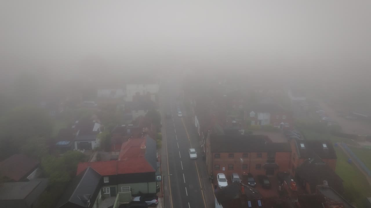 영국 의 안개. 파른햄, 서레이