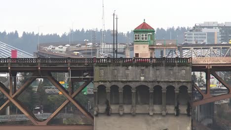 Puentes-Burnside-Y-Marquam-En-Portland,-Oregon