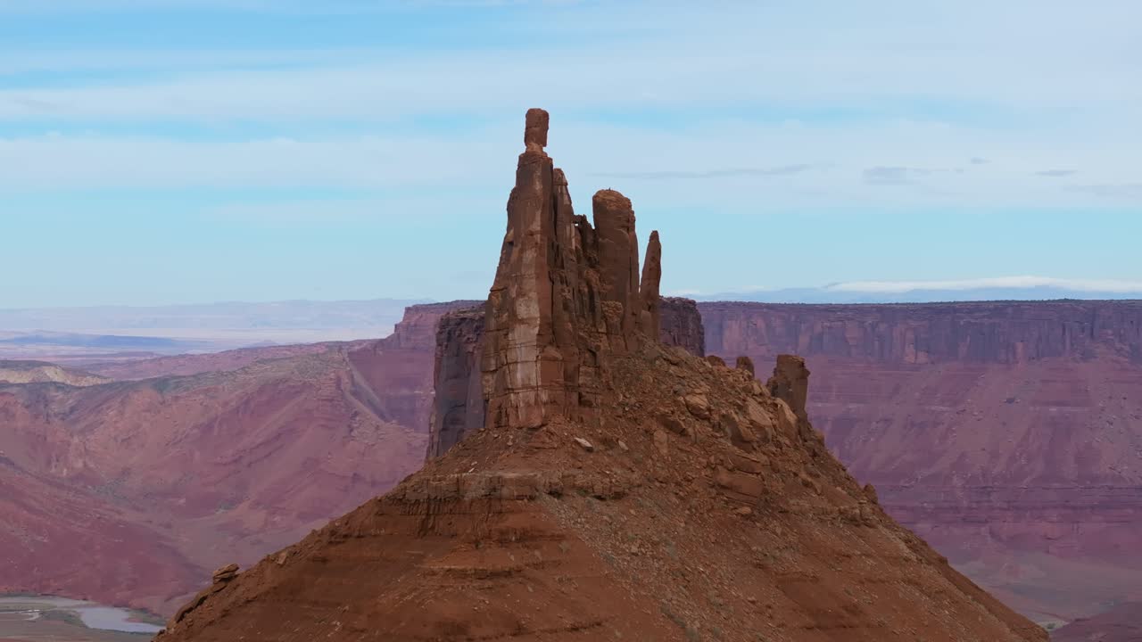 Red rock formation in Moab, capturing vast desert landscape