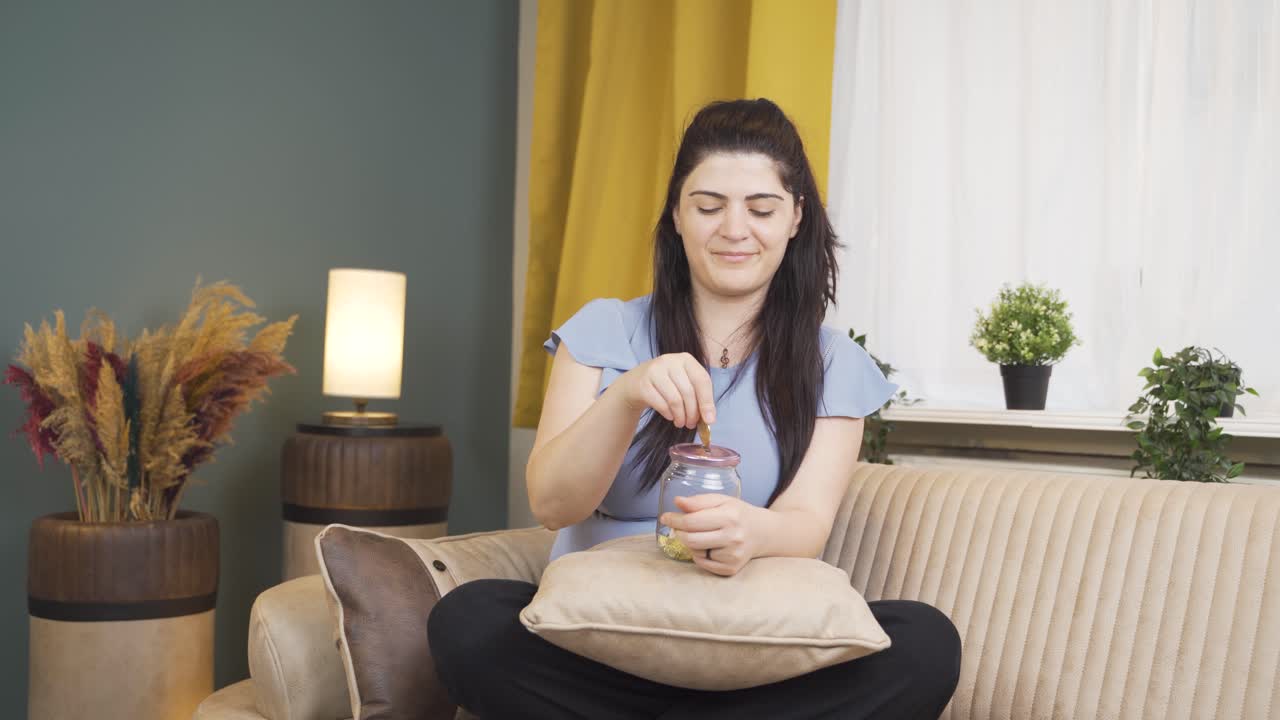 un tipo consistente que ahorra dinero.