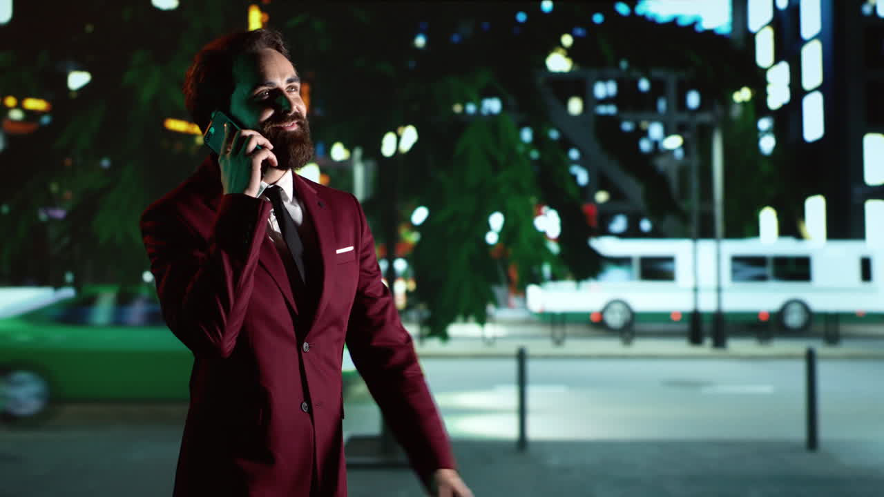 Forretningsperson snakker i telefonen