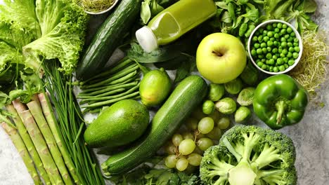 surtido de antioxidantes orgánicos frescos frutas y verduras verdes