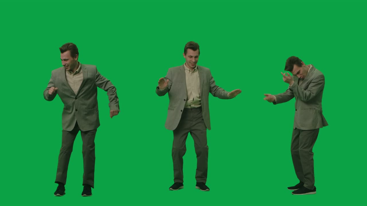 회색 비즈니스 슈트를 입은 젊은 남자의 초상화 디스코에서 현대 댄스를 춤추고 있습니다. 3 인 1 콜라지는 녹색 스크린 배경에 전체 길이를 볼 수 있습니다. 느린 모션 준비, 59.94fps에서 4k.
