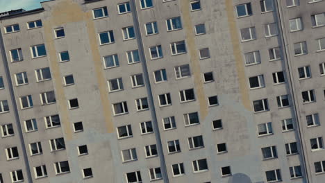 exterior of a multi-story apartment building