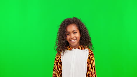 Face,-girl-and-tiger-costume-on-green-screen