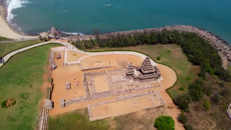 Luftaufnahme-Des-Küstentempels-Von-Mahabalipuram