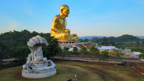 4k naga buddha statue