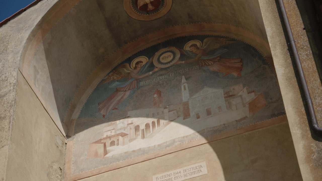 Scena di viaggio storica di Roma, Italia, con architettura distintiva e atmosfera culturale, clip 20