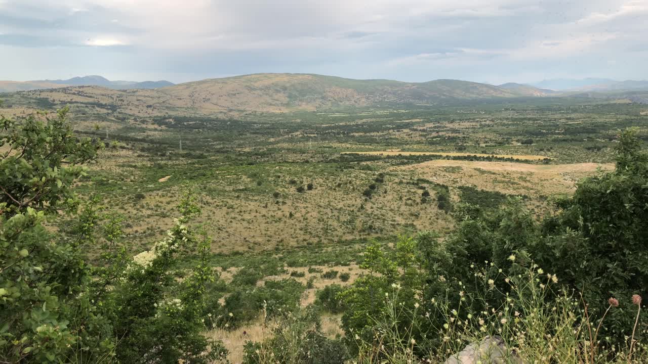 Vista panoramica della campagna della Bosnia-Erzegovina