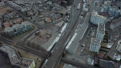 Aerial-of-busy-underpass-in-urban-area