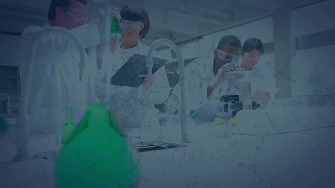 실험실에서 다양한 과학자들에 대한 과학 데이터 처리의 활성화