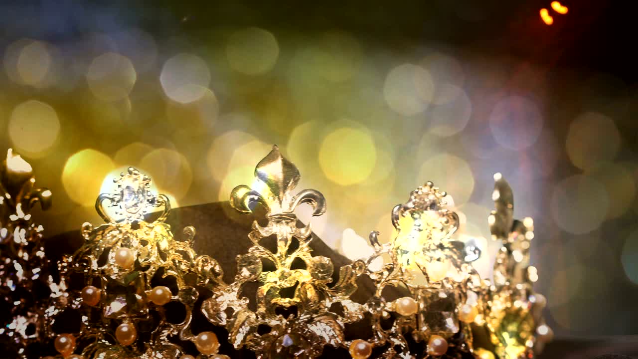 다이아몬드 왕관 경연 대회 배경