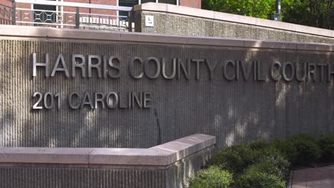 Establishing-shot-of-the-Harris-County-Civil-courthouse-building