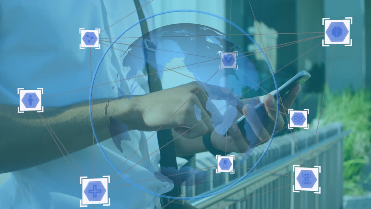 una red de iconos de conexiones y un globo girando contra el hombre usando un teléfono inteligente