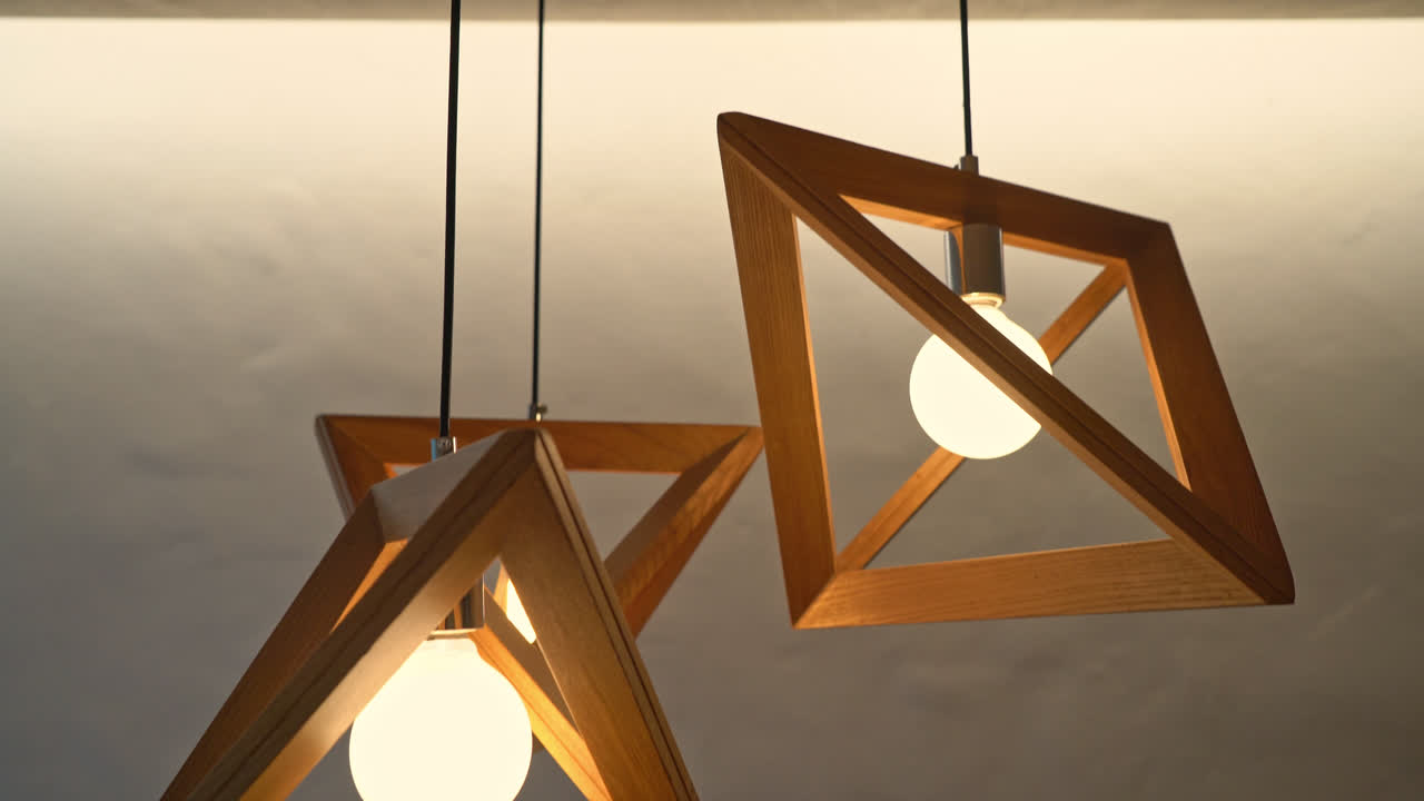 hermosa decoración de lámpara colgante en la pared