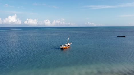 vista aérea de la playa de nungwi en la isla de zanzíbar, tanzania, áfrica, océano índico
