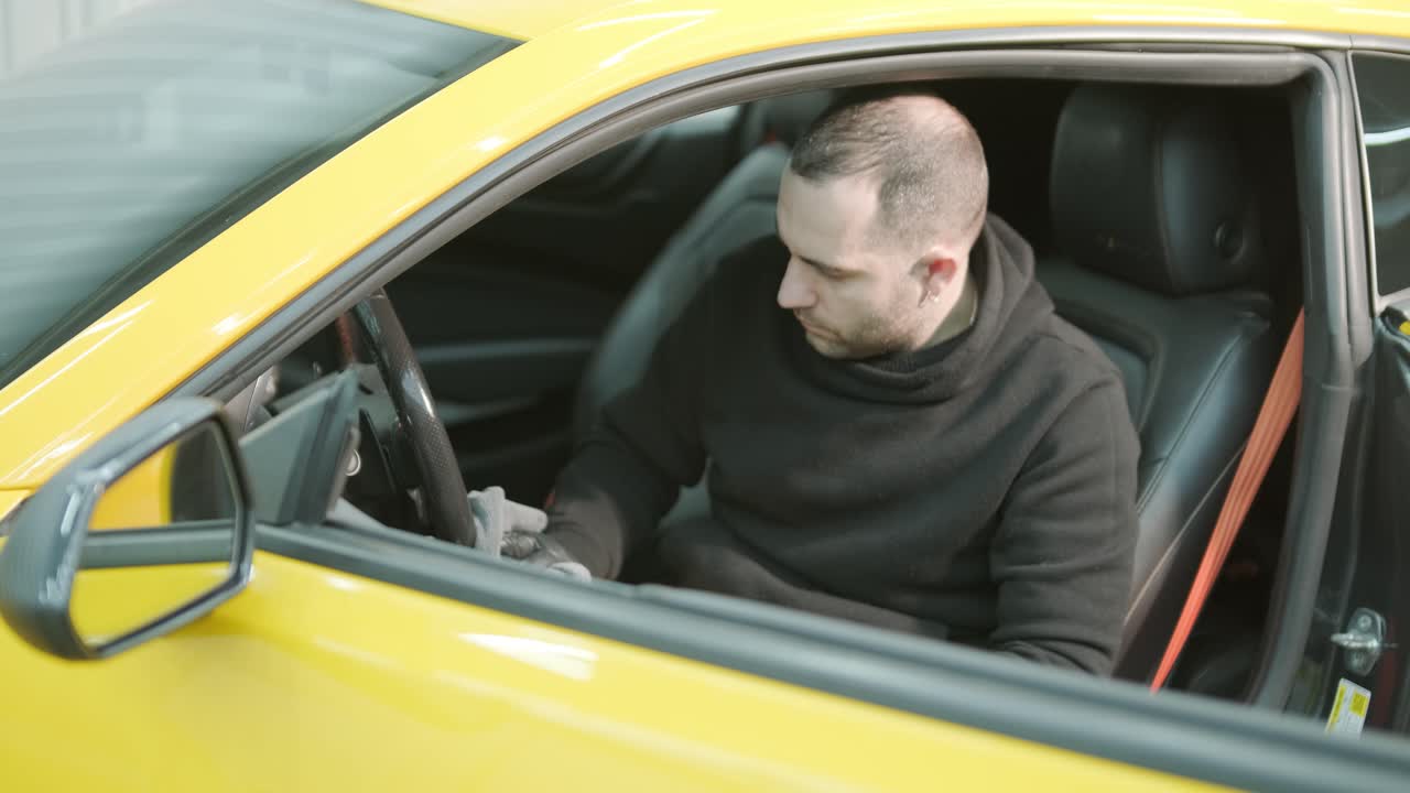 Professional Car Detailing – Washing, Ceramic Coating, and Interior Cleaning