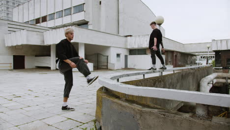 la gente antes de hacer parkour
