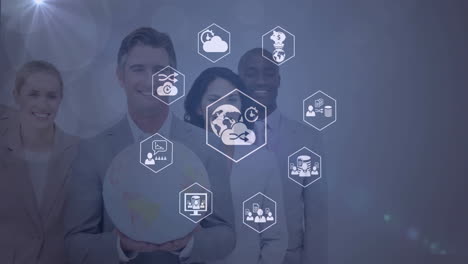 animación de iconos de los medios sobre diversos colegas sonriendo con el globo