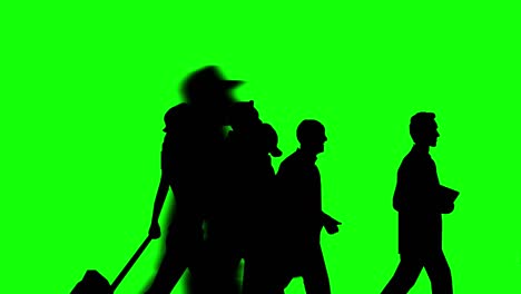 animación de una gran multitud que cruza (4k video). versión de silueta. vista de primer plano. fondo verde para uso transparente de fondo