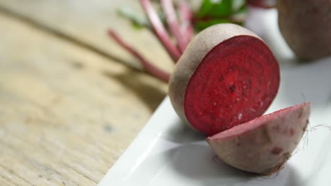 Cross-section-of-beetroot-on-tray-4k