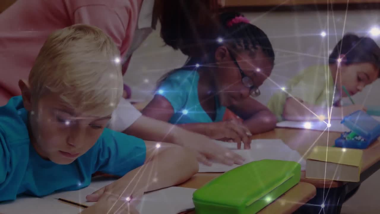 animación de la red de conexiones entre diversos escolares y maestros