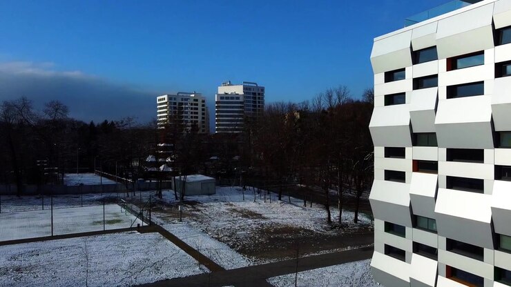 Elementi di architettura moderna. Riprese dell'edificio.