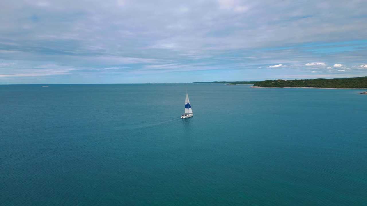 velero en istria, croacia