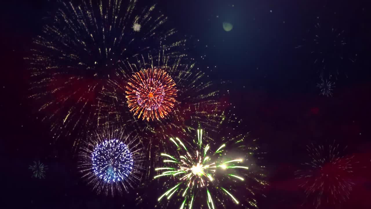 espectáculo de fuegos artificiales por la noche