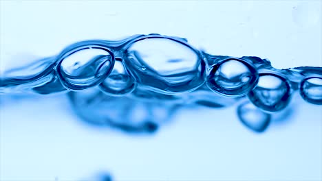 Close-up-water-in-slow-motion