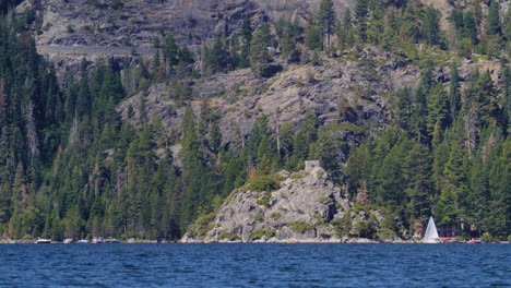 Sailboat-At-Fannette-Island-Tea-House-In-Emerald-Bay-State-Park,-South-Lake-Tahoe,-California,-USA