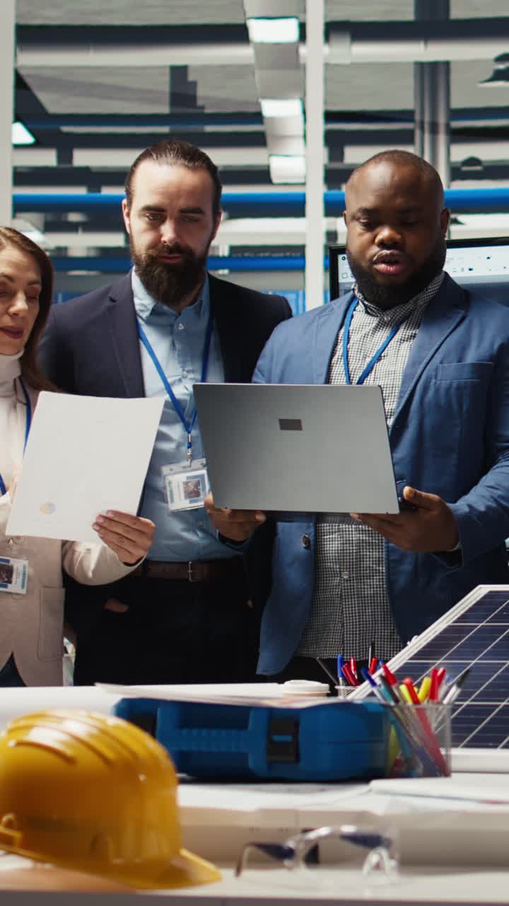 Vertical video Management executives talk about factory automation strategies